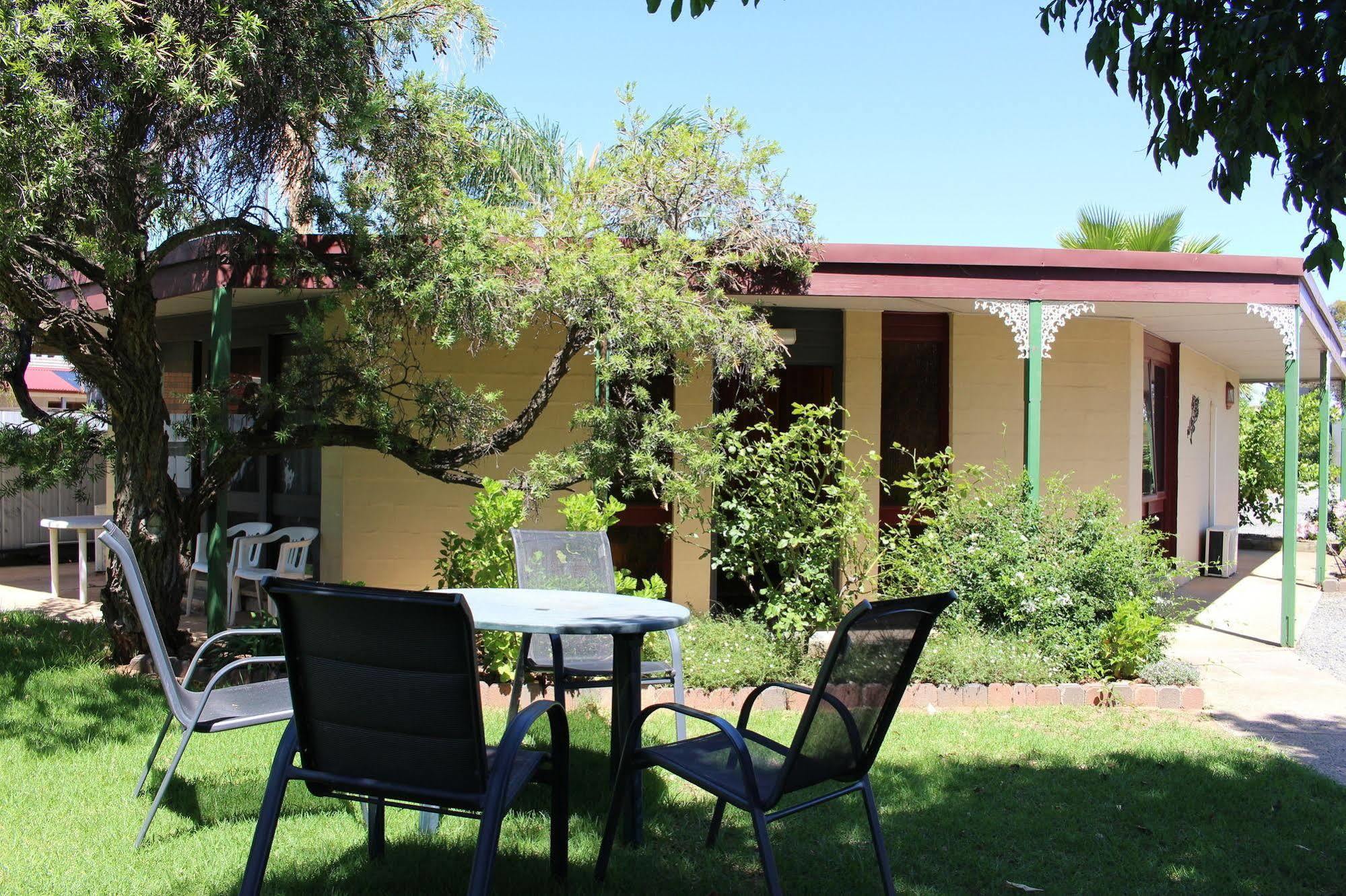 Motel Colonial Motor